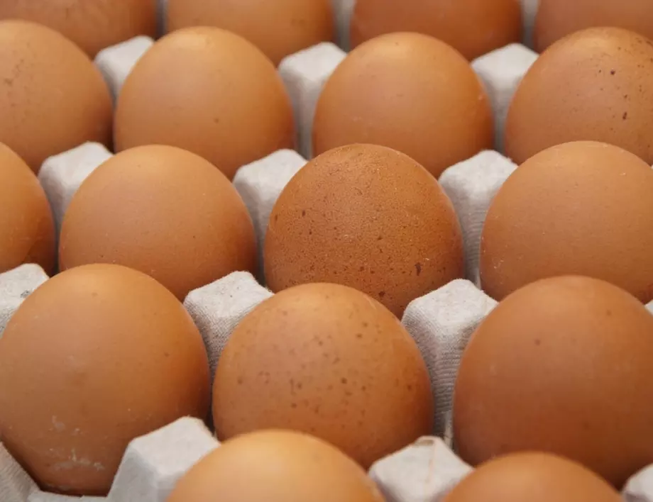 Как да разберете кои яйца са по-полезни?