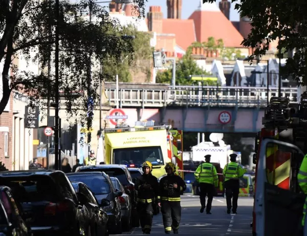 18-годишно момче е арестувано във връзка с взрива в лондонското метро