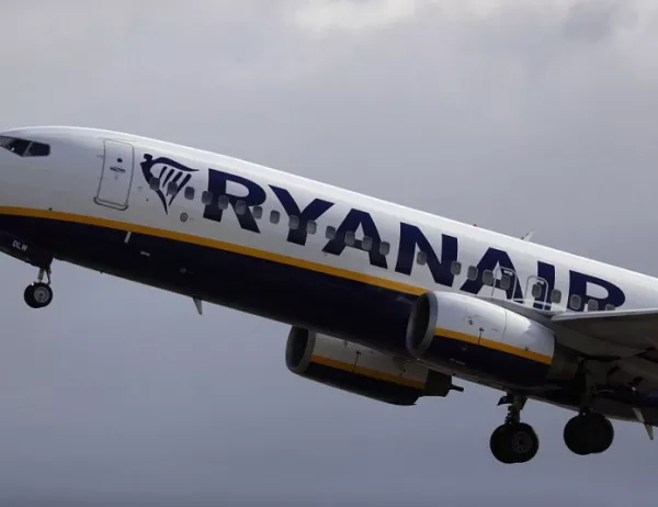 Ryanair отменя полетите си между София и Лондон в петък