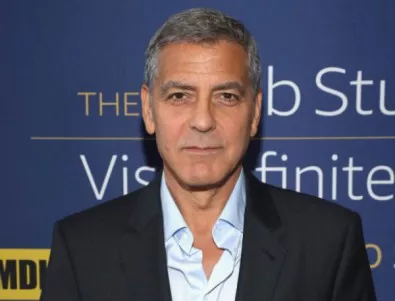 Джордж Клуни раздал по 1 млн. долара на близките си приятели