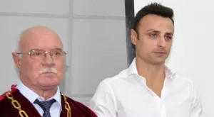 Димитър Бербатов влиза в битката за президентския пост на БФС