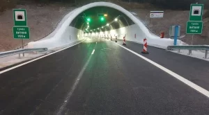 Движението през ремонтираната тръба на тунел „Витиня“ бе пуснато (Снимки)