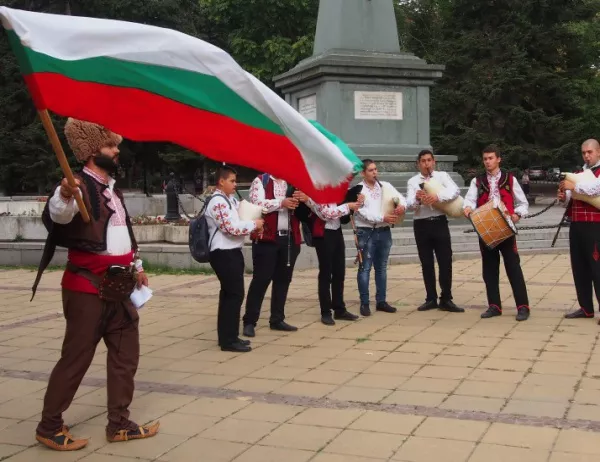 Във Варна протестираха с искане за издигане на паметник на Вълчан войвода