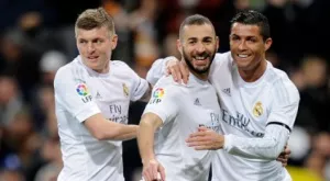 Тони Кроос показа среден пръст на съотборник в Реал Мадрид (СНИМКА)