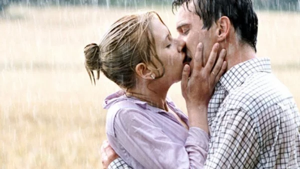 Мечтана любов и БЕБЕ в живота на 2 зодии до края на ЕСЕНТА