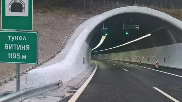 Държавата планира такси за преминаване по мостове и тунели