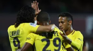 Диего Форлан към мрънкащия Неймар: Имай уважение към Кавани