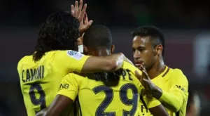 ПСЖ продава две от звездите си спешно през зимата