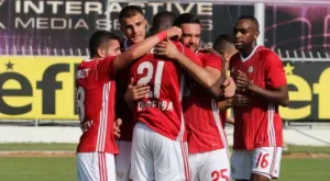 {{ otherArticle[0].article.title }}