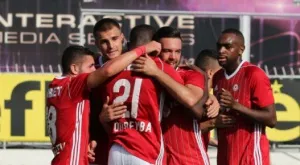 {{ otherArticle[0].article.title }}