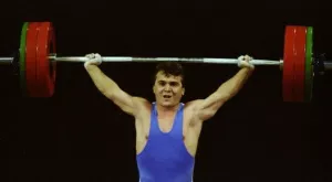 Почина легендарният Наим Сюлейманоглу