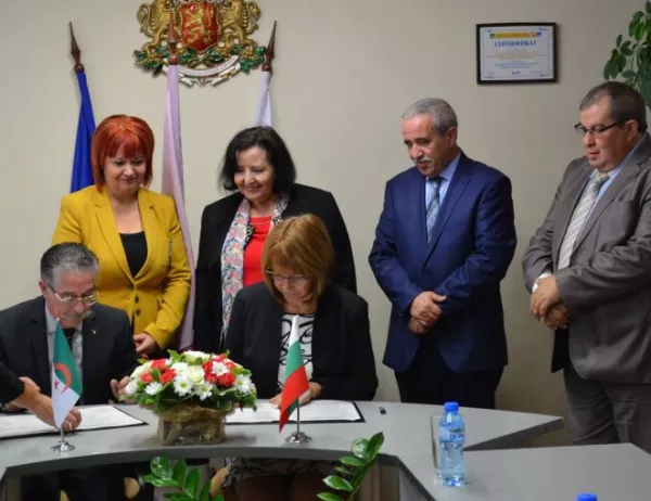 Община Казанлък сключи историческо споразумение с алжирския Блида