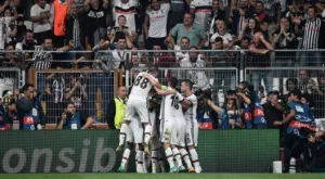 И мислите, че атмосферата на стадиона не помага? (ВИДЕО) 