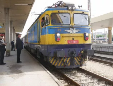 Правилата на ЕС не защитават пътниците във влак в България