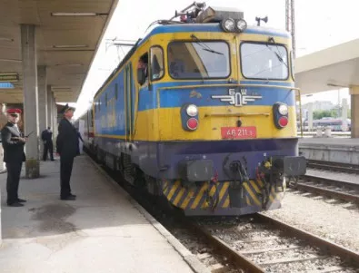 Постоянно повредени локомотиви налагат промени в разписания на БДЖ