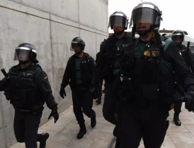Каталунски канал: Военна полиция тръгва срещу референдума (ВИДЕО)