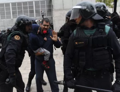 Мадрид ще санкционира каталунската полиция заради „бездействие“