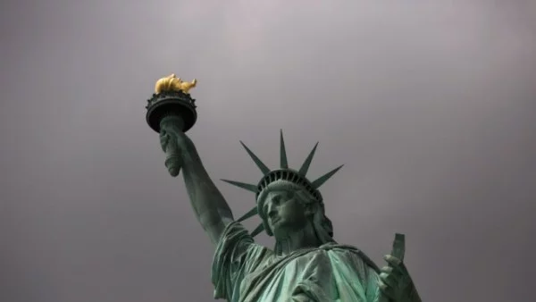 Активистката от Статуята на свободата може да влезе в затвора за повече от година
