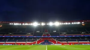 ПСЖ настоява да купи "Парк де Пренс", но има и още два варианта