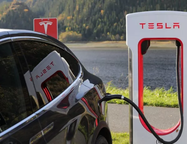 Проблеми с електромобила на бъдещето на Tesla