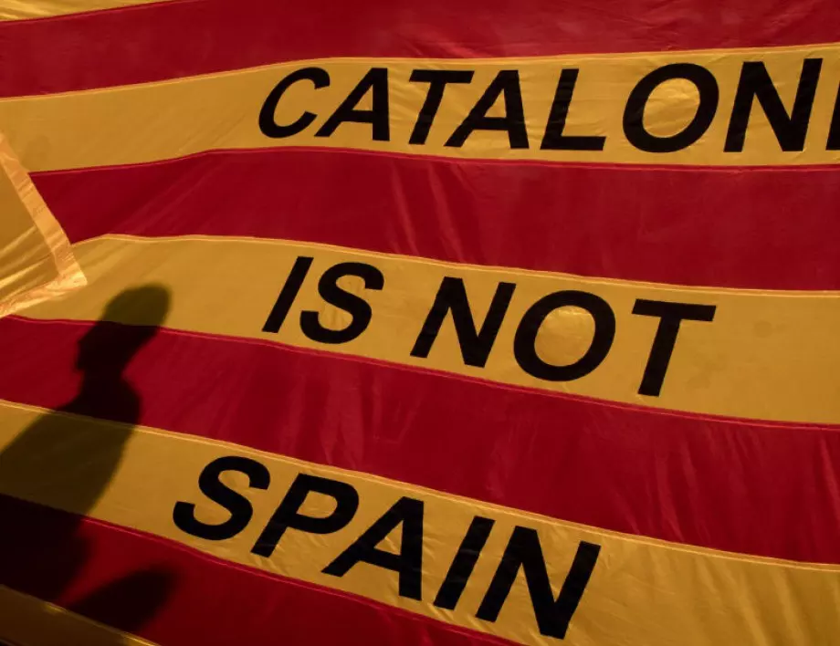 Каталунският парламент одобри резолюция за непризнаване на краля на Испания