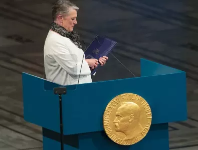 Десетки нобелови лауреати категорични: Путин да не се признава за президент 