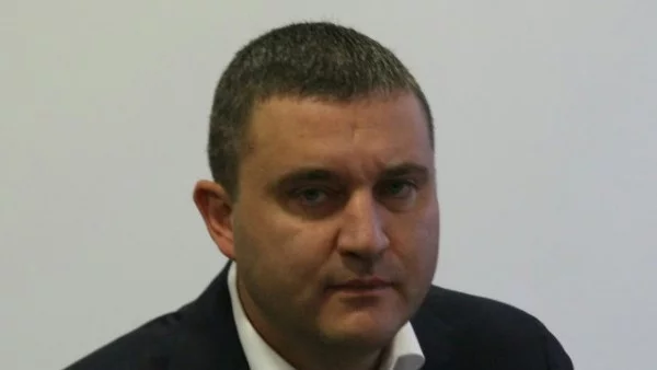 Не очаквайте да кажа като Лютви Местан, че съм настъпил руска мина, но явно все нещо съм настъпил
