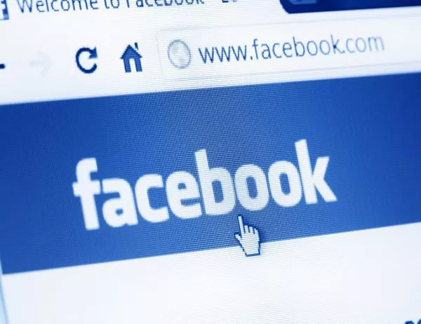 Facebook се срина по цял свят за 5 минути, всички масово откачиха
