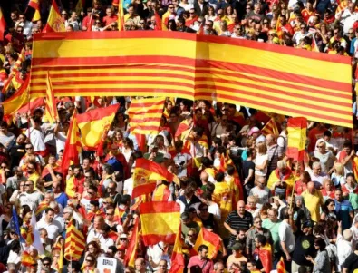 Мадрид: Пучдемон обяви независимостта на Каталуния