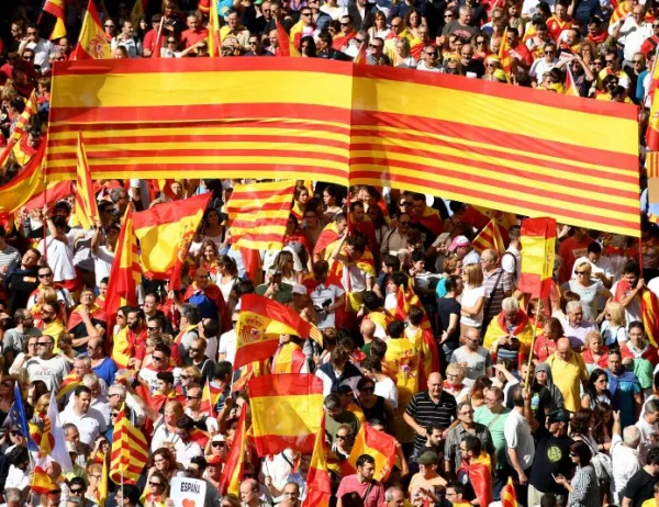 В Барселона хиляди ще бранят единството на Испания