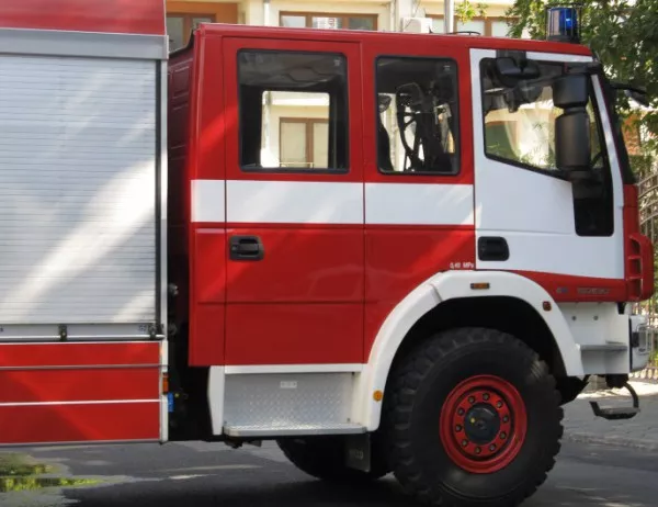 В Бургас ще правят учение за гасене на пожар в голям търговски център