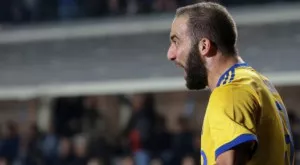 {{ otherArticle[0].article.title }}