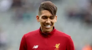 ВИДЕО: Фирмино се боядиса червен в чест на титлата