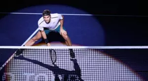 Федерер се отказа от участие в Париж, Надал финишира като номер 1