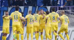 Атакуващ Левски вкара 4, Костов и Обертан обраха овациите