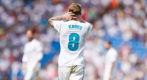 Тони Кроос избира между два английски гранда