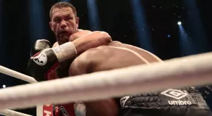 {{ otherArticle[0].article.title }}