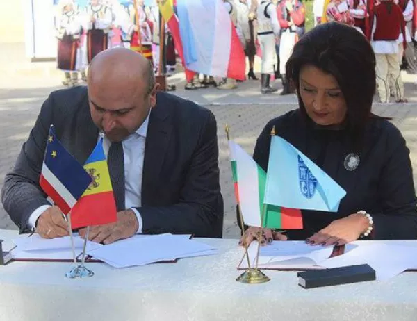 Кметовете на Каварна и Вулканещи подписаха договор за сътрудничество