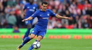 Челси поведе рано на Уотфорд с УНИКАЛЕН гол на Педро (ВИДЕО)