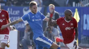 {{ otherArticle[0].article.title }}