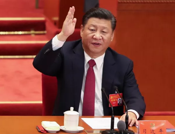 Китайският парламент преизбра Си Дзинпин за ръководител на Централния военен съвет