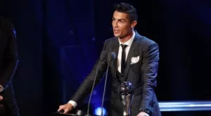 Една снимка = 300 хиляди паунда (ФОТО)