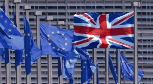 Икономиката на Великобритания ще се свие с 4% заради Brexit