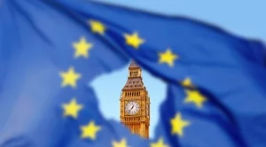ЕС не дава привилегии на европейска територия за британския финансов сектор след Brexit