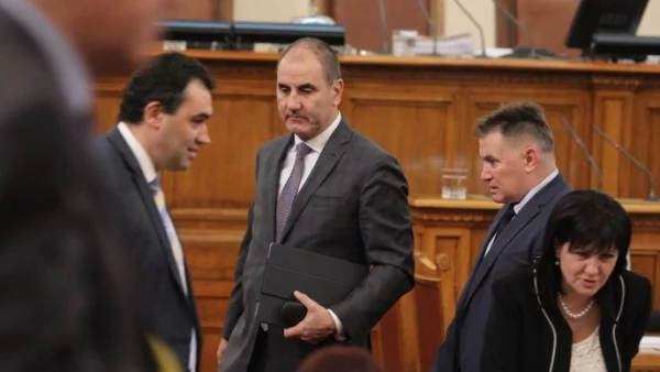 Цветанов за законопроекта на Пеевски: Ще го обсъдим