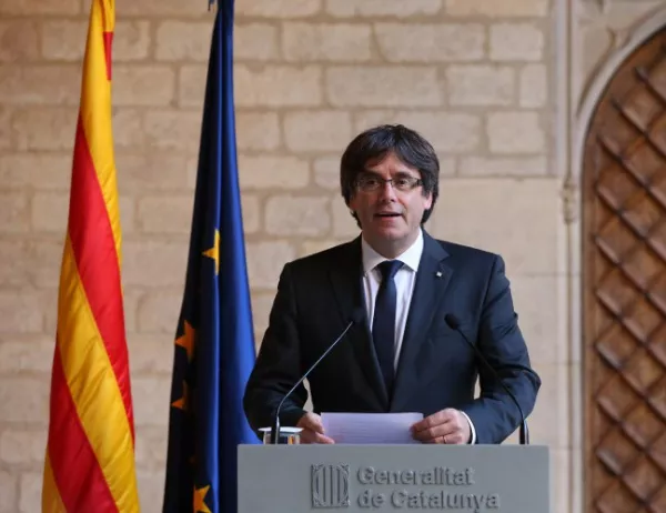 Испания поиска европейска заповед за арест на Пучдемон 