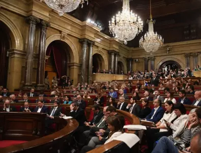 Испания ще разгледа молбите за помилване на каталунските сепаратисти