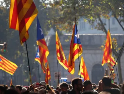 Кметът на Барселона: Каталунските политици измамиха гражданите
