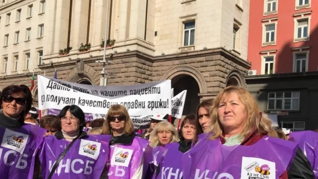 Протест за достойно заплащане на медиците, но без подкрепа от всички в сферата