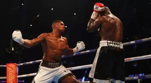 Ленъкс Люис разсипа рефера и посочи най-важния извод за Антъни Джошуа след мача